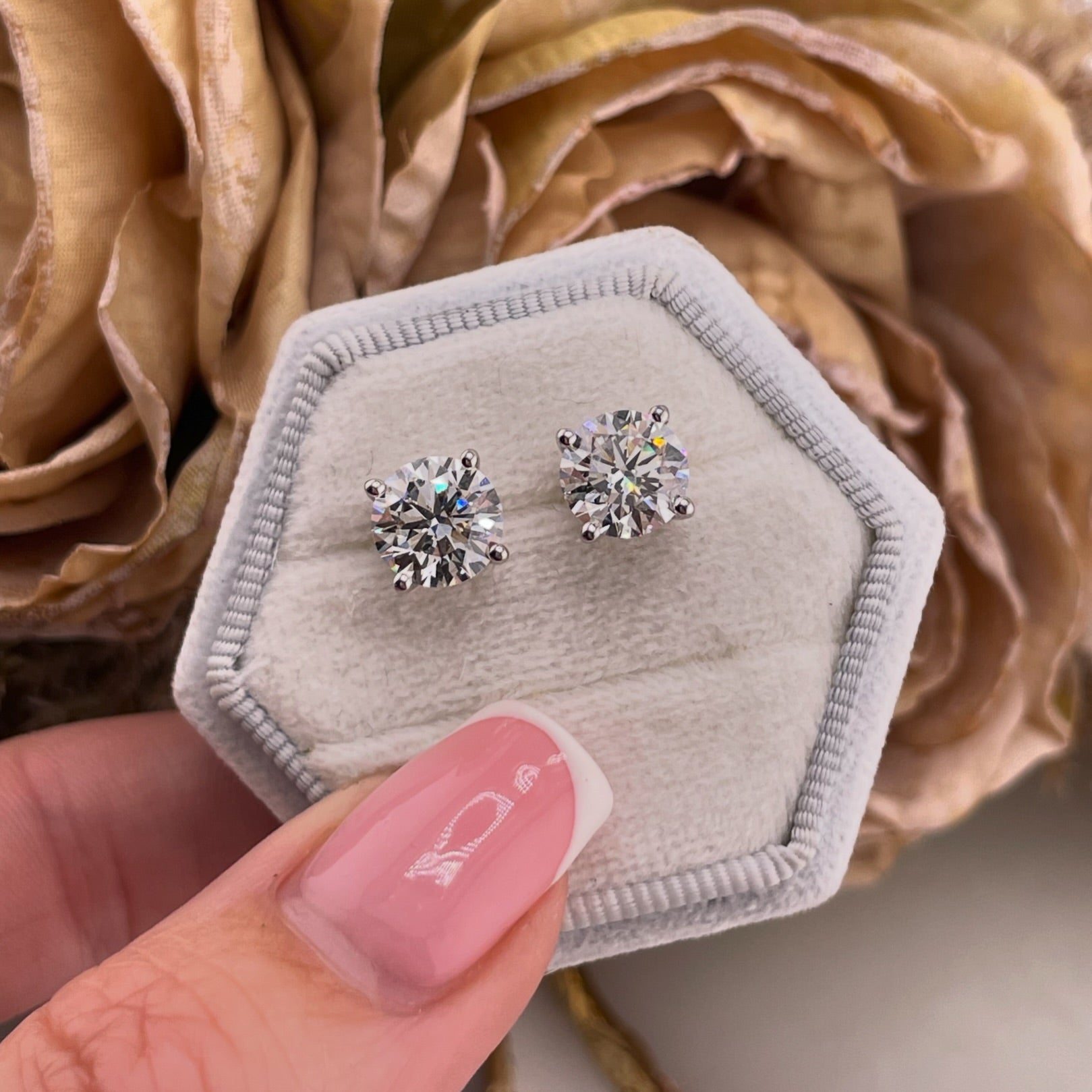 18ct White Gold 4.00ct Solitaire Lab Grown Diamond Earrings IGI Certified