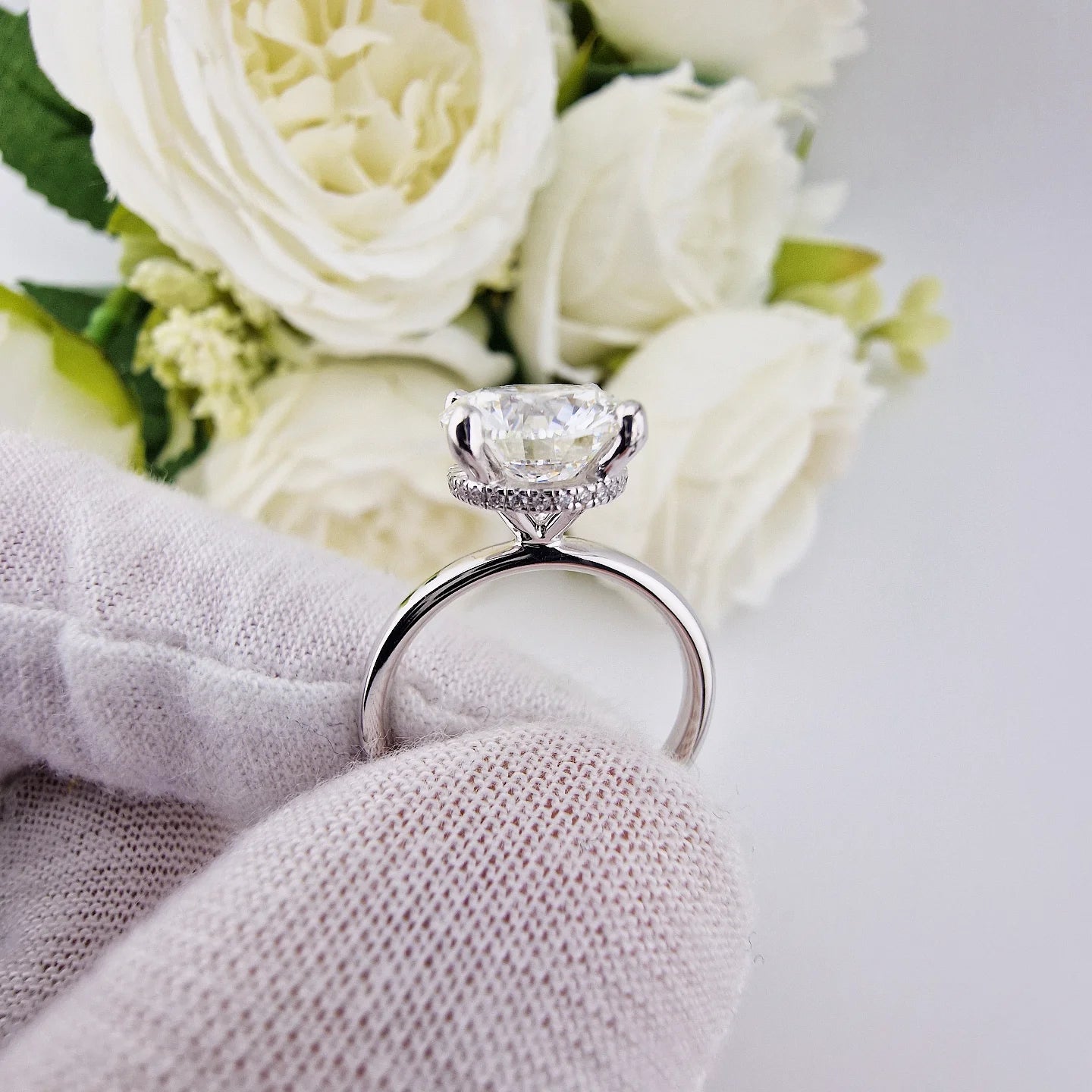18ct White Gold 3.08ct Solitaire Lab Grown Hidden Halo Diamond Ring IGI Certified