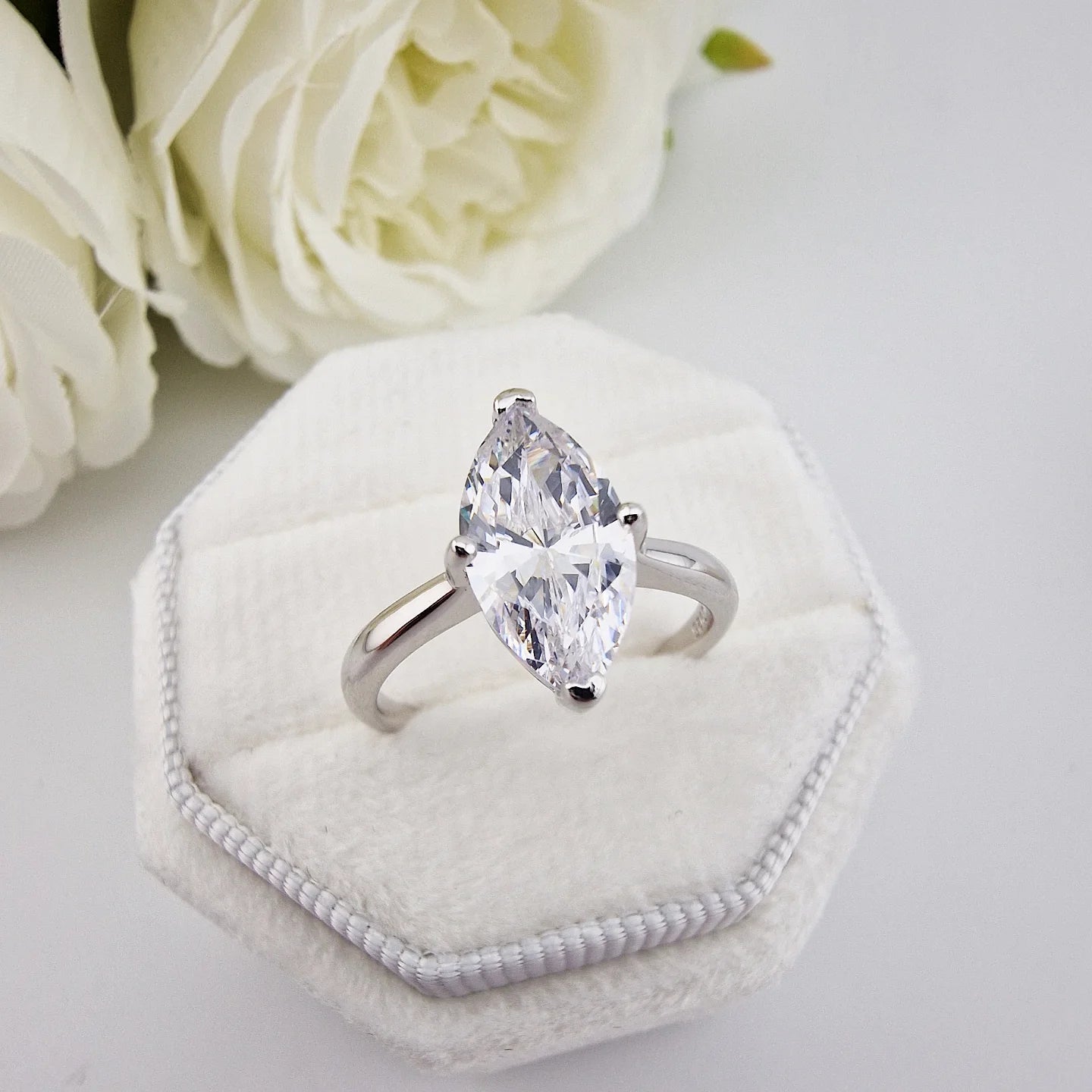 925 Sterling Silver Marquise Cut Solitaire Ring