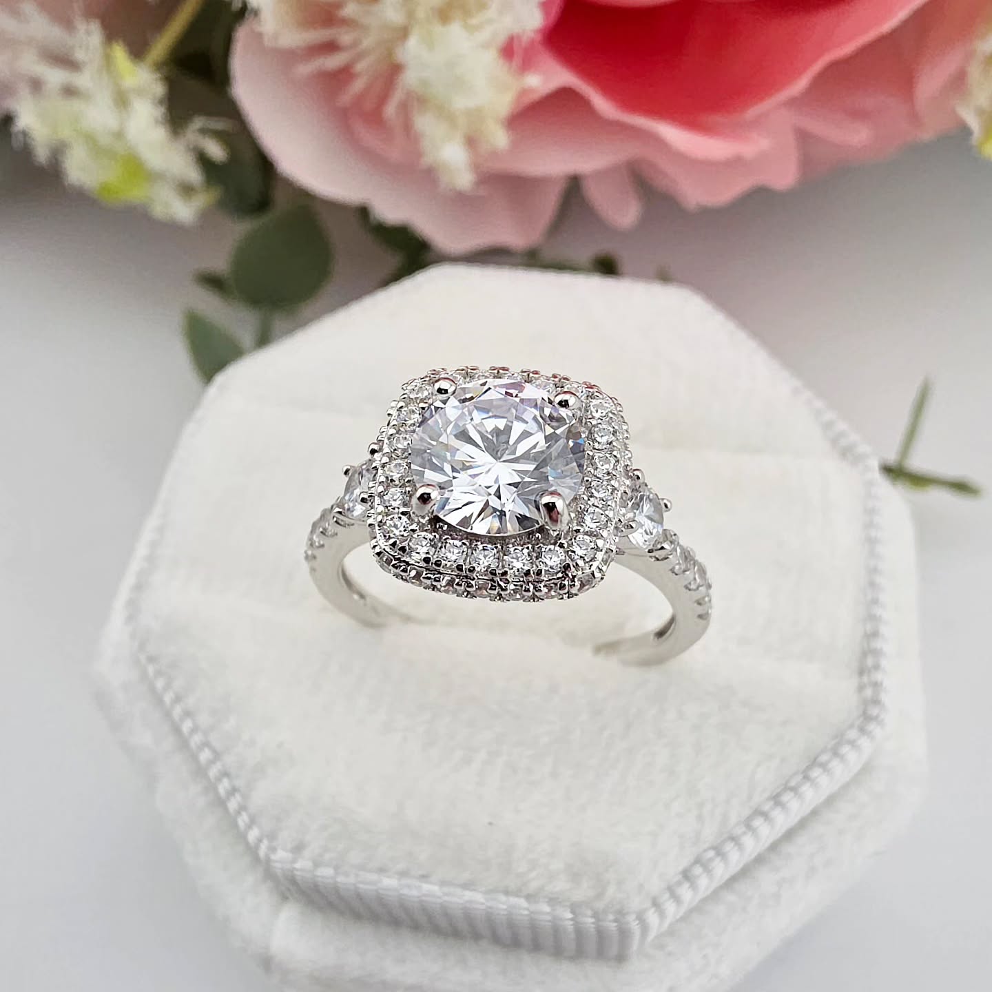 925 Sterling Silver Cz Halo with Side Accents Ring