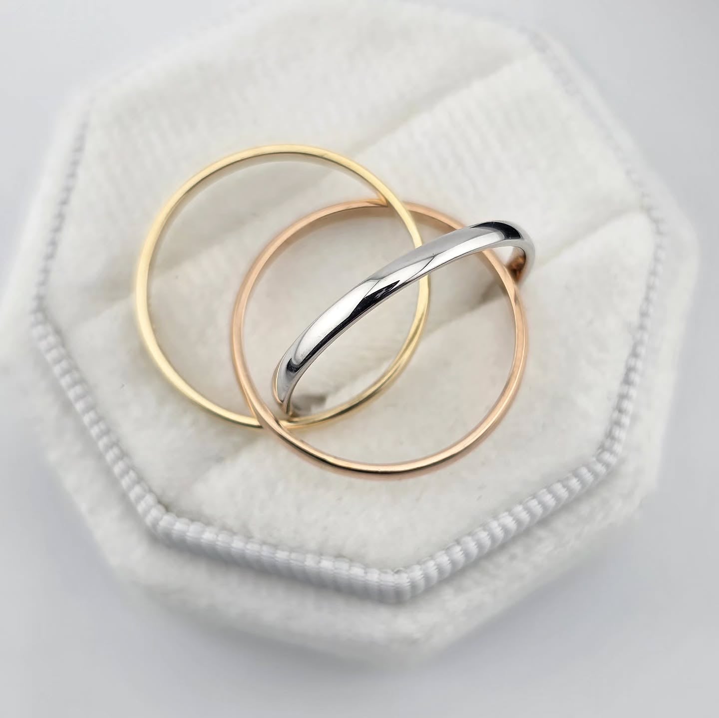 9ct Yellow White & Rose Gold 2mm Russian Wedding Band
