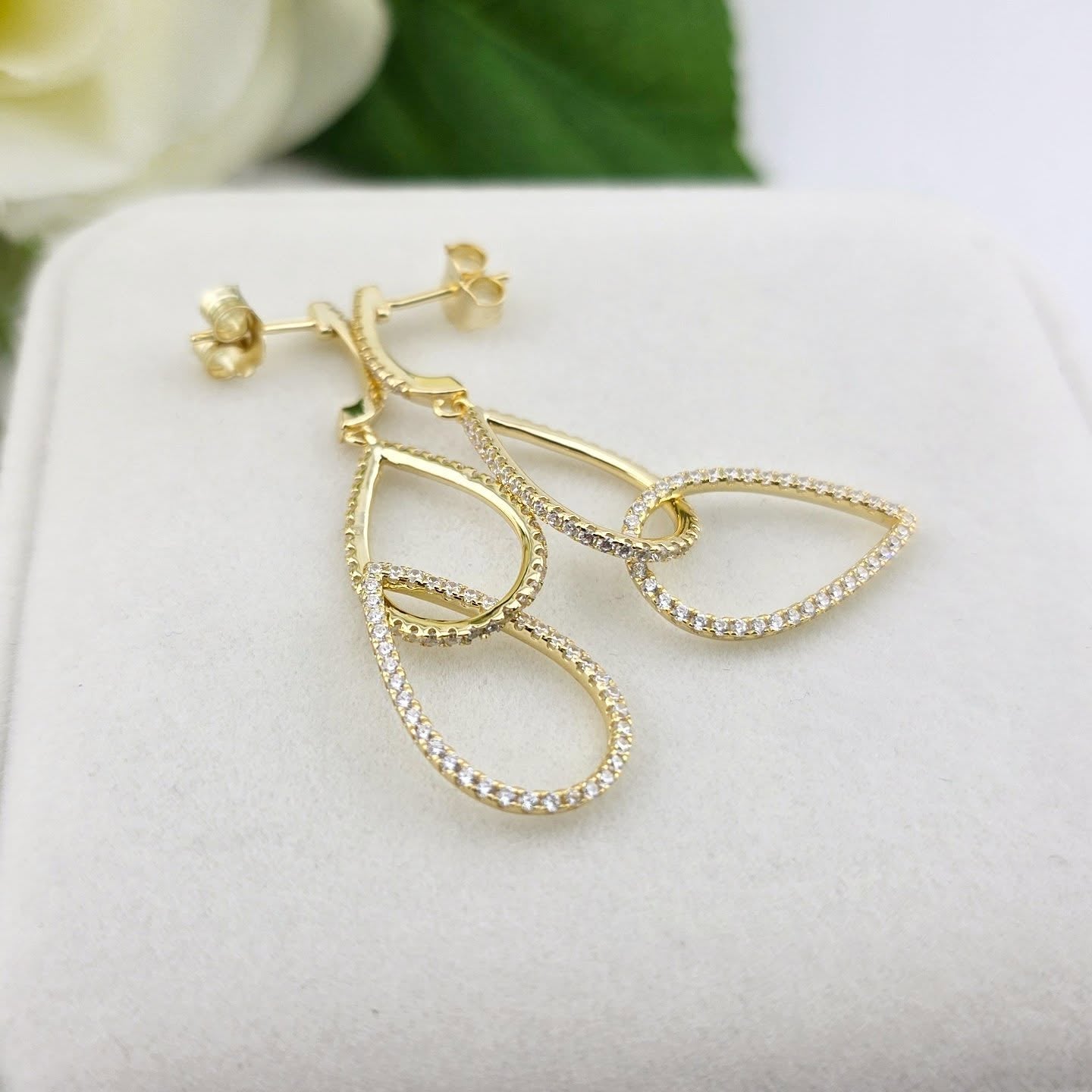 925 Sterling Silver Yellow Gold Plated Cubic Zirconia Pear Shape Drop Earrings