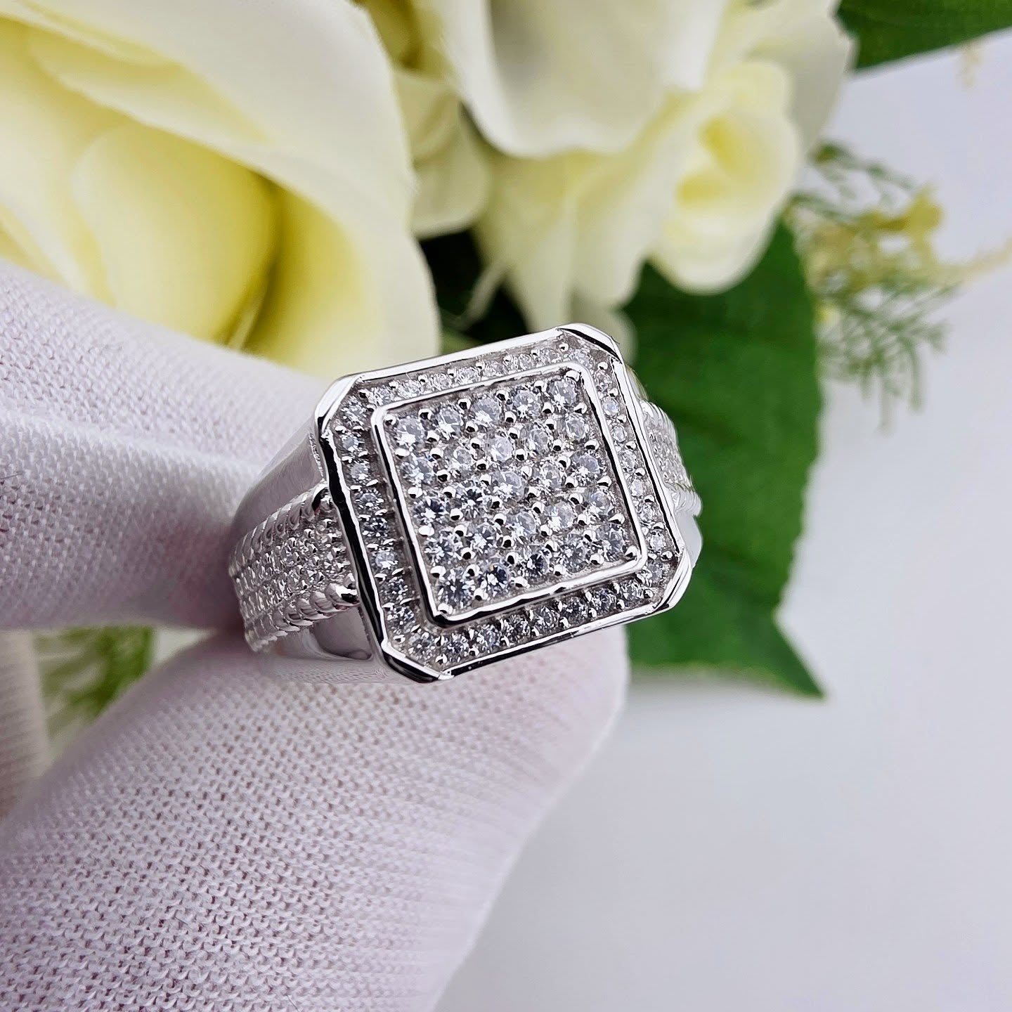 925 Sterling Silver Gents Square Pavé Signet Ring