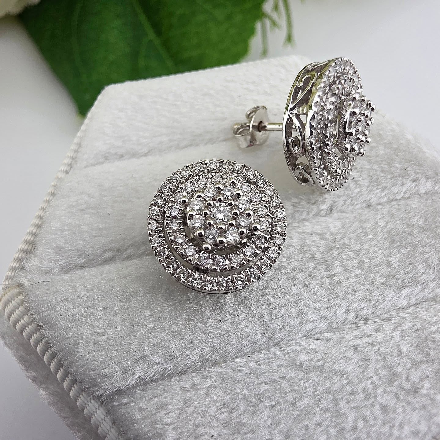18ct White Gold Multi Circles 0.70ct Diamond Stud Earrings