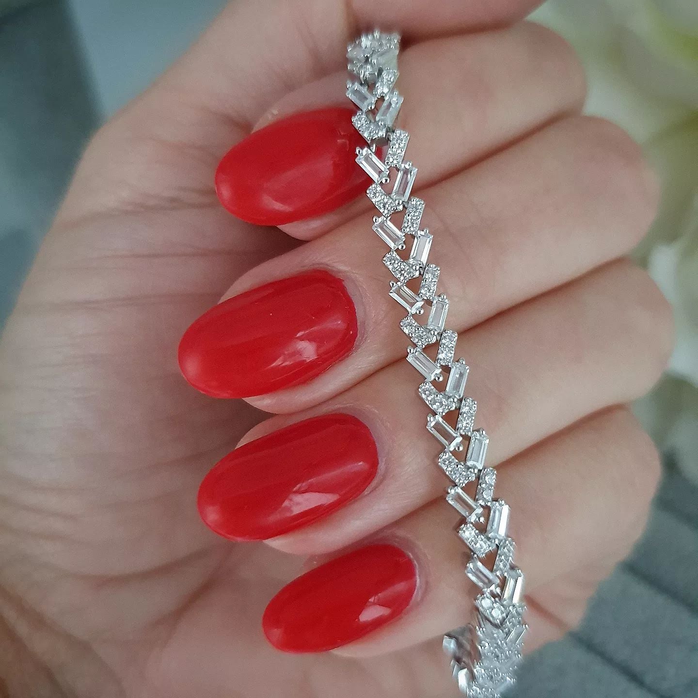 925 Sterling Silver Baguette & Round Cut Ladies 7" Bracelet