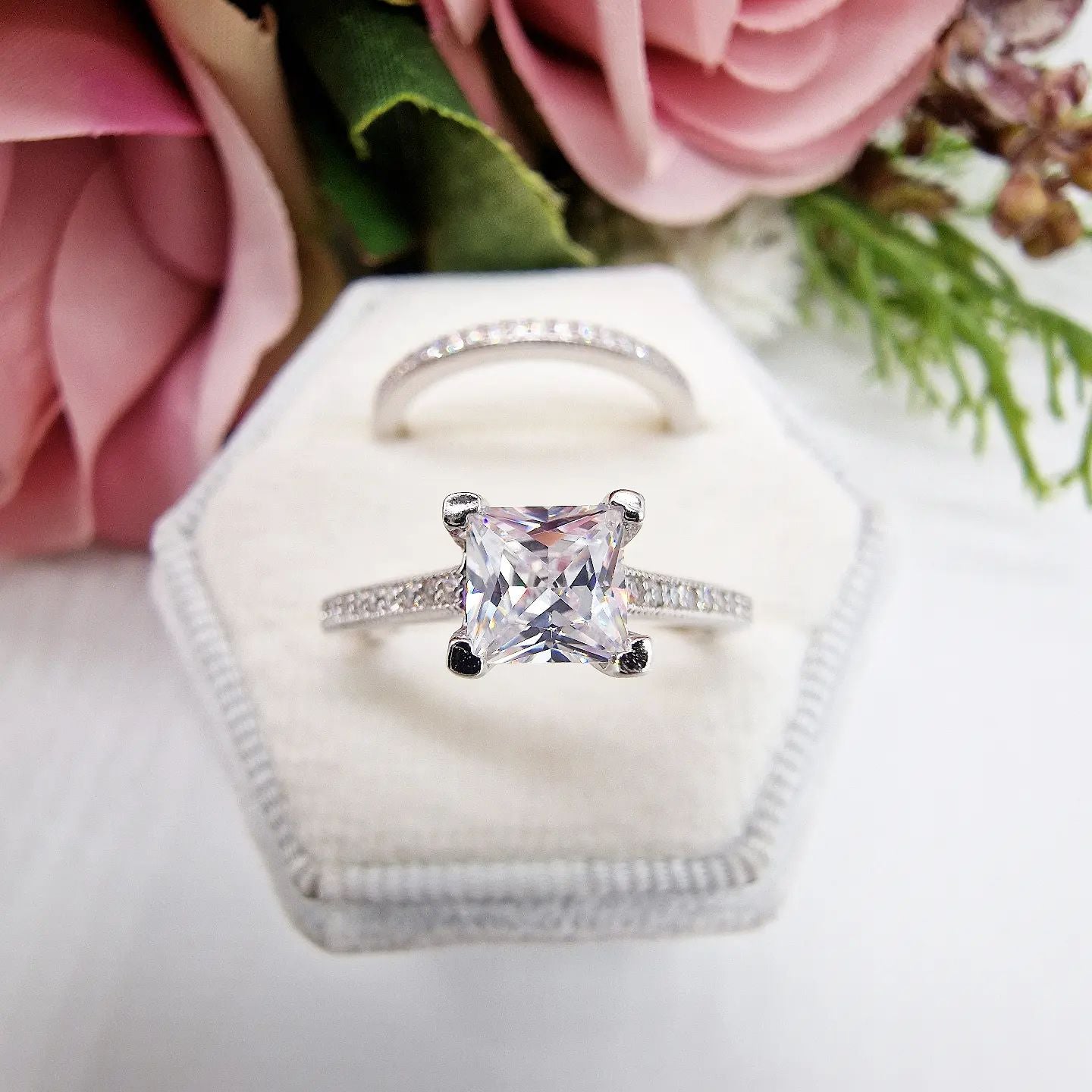 925 Sterling Silver Princess Cut Cz Ladies Ring Set