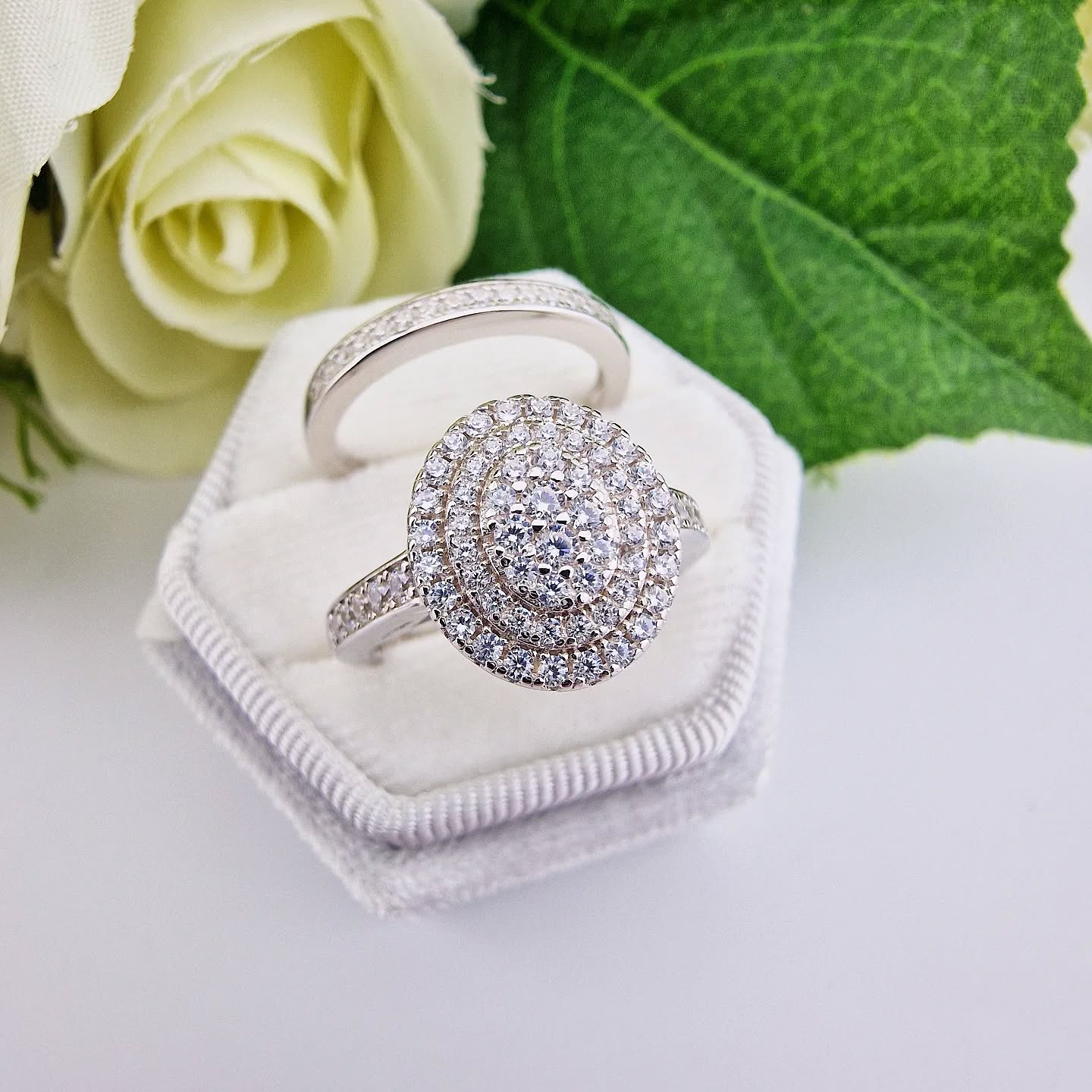 925 Sterling Silver Oval Cz Cluster Ring Set