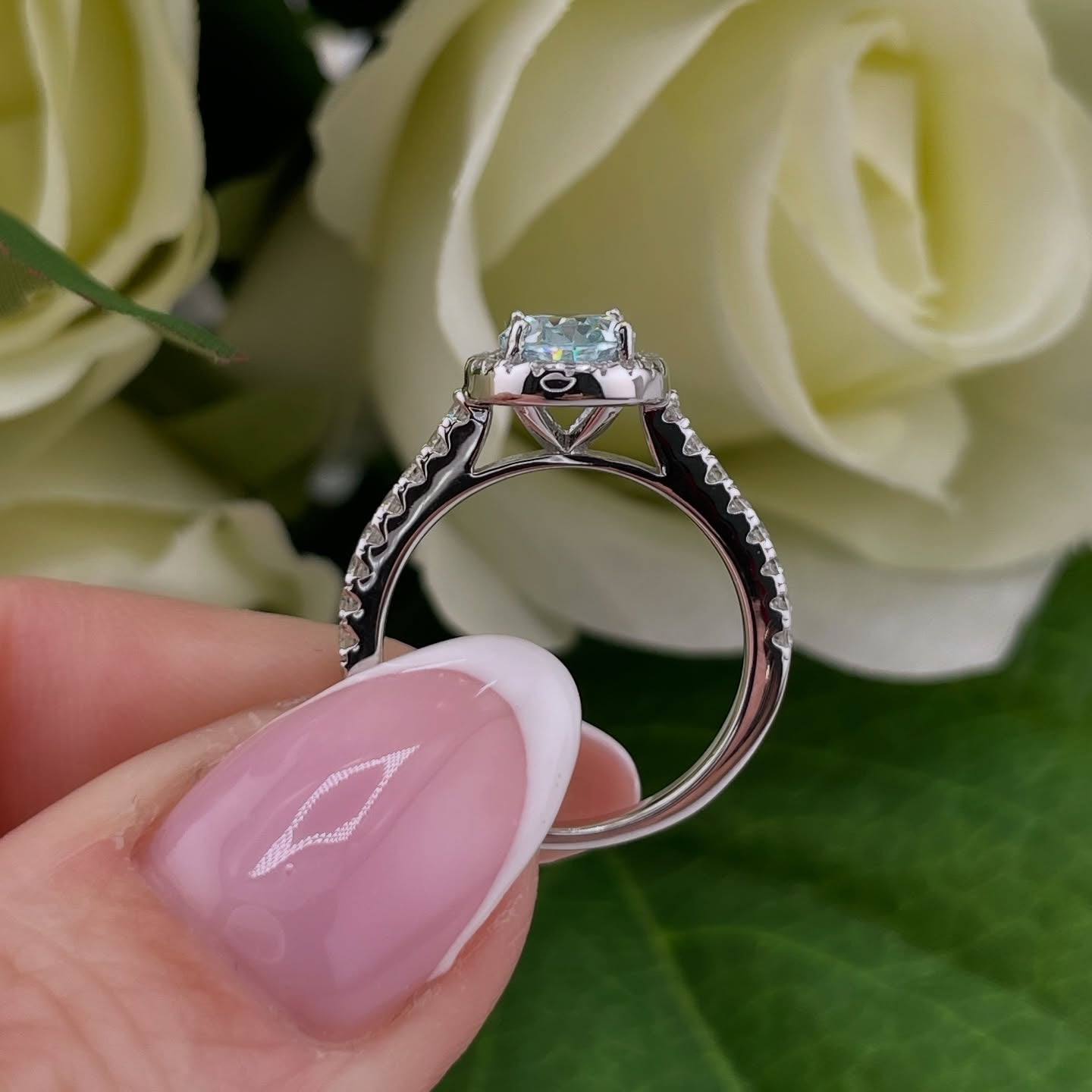 925 Sterling Silver Aquamarine Cz Oval Halo Ring