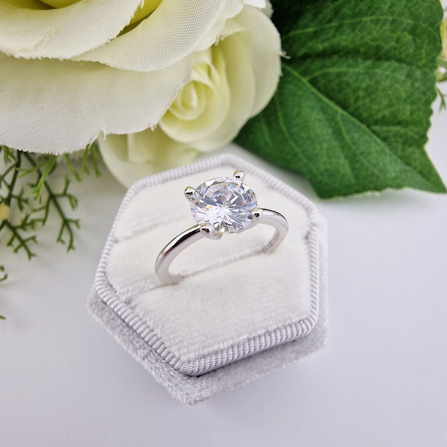 1 Carat Diamond Ring In 925 Sterling Silver (Ring Size 9.25