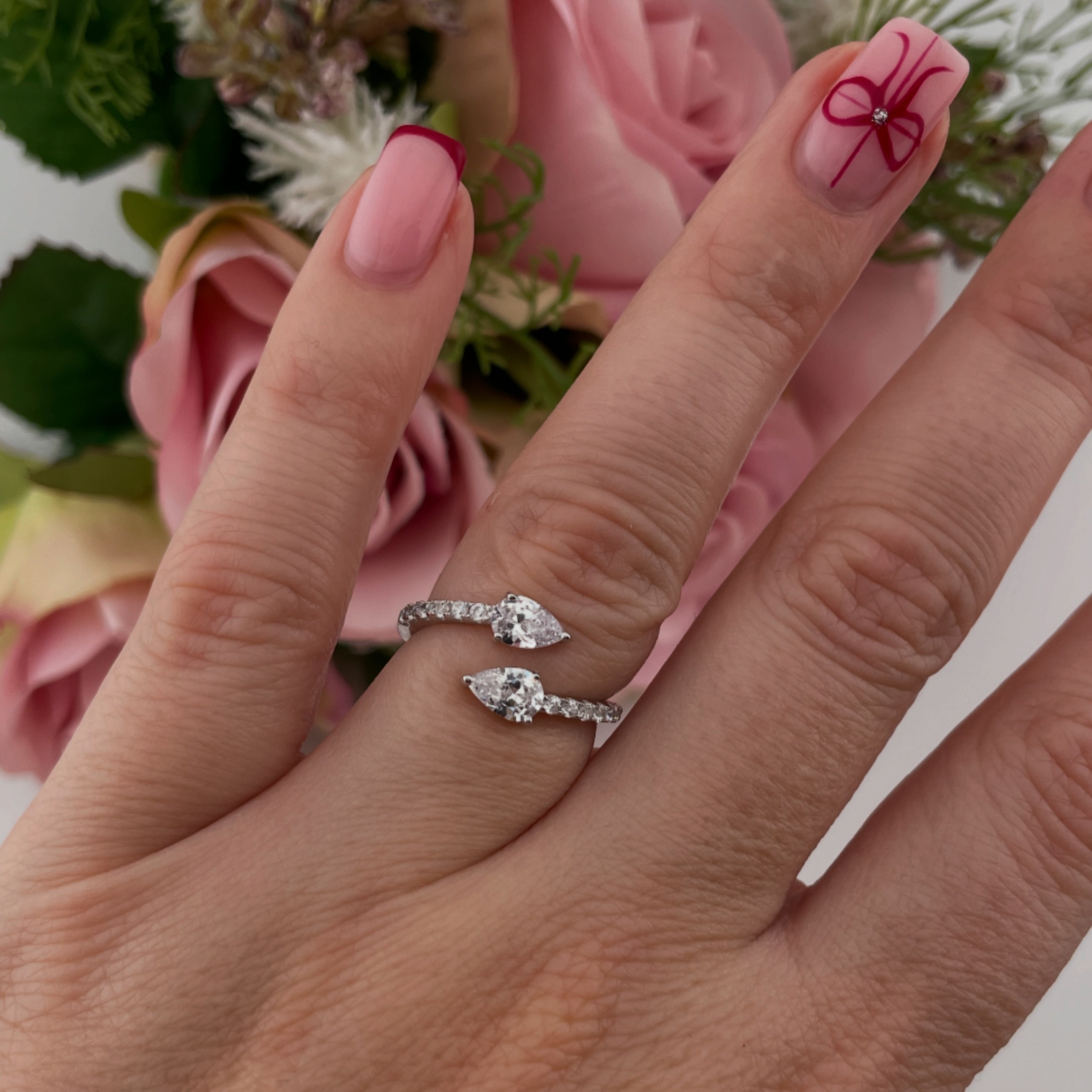 925 Sterling Silver Pear Cut Cz Crossover Ring