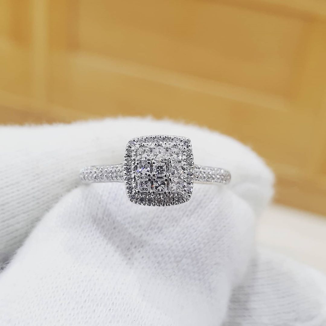 18ct White Gold Square Halo Style 0.50ct Diamond Ring