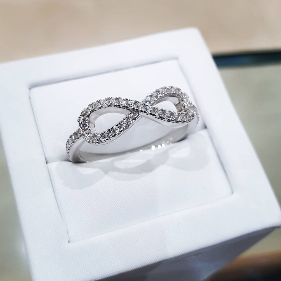 925 Sterling Silver Cz Infinity Symbol Ring