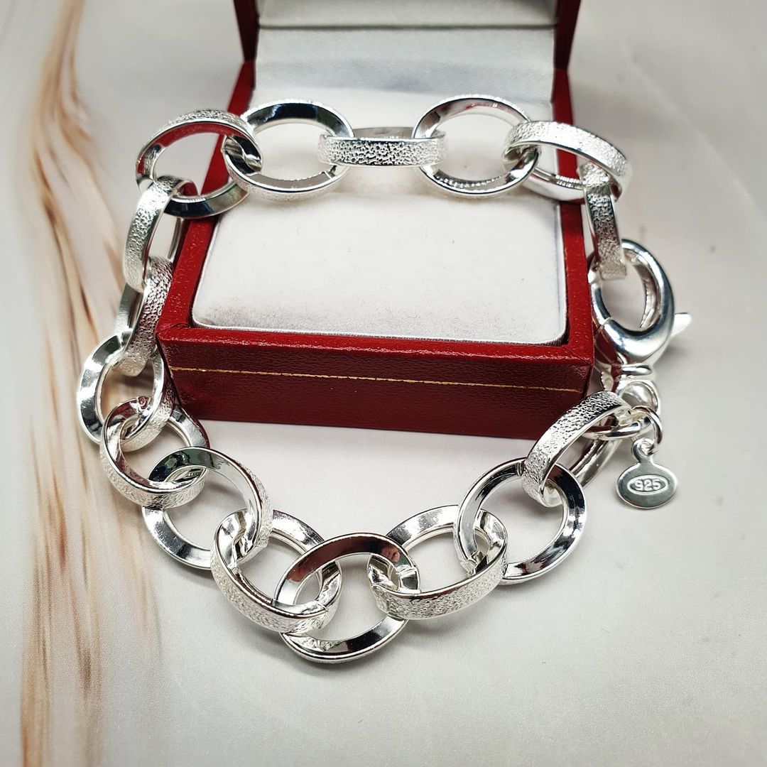 925 Sterling Silver Fancy Oval Link 7 inch Bracelet