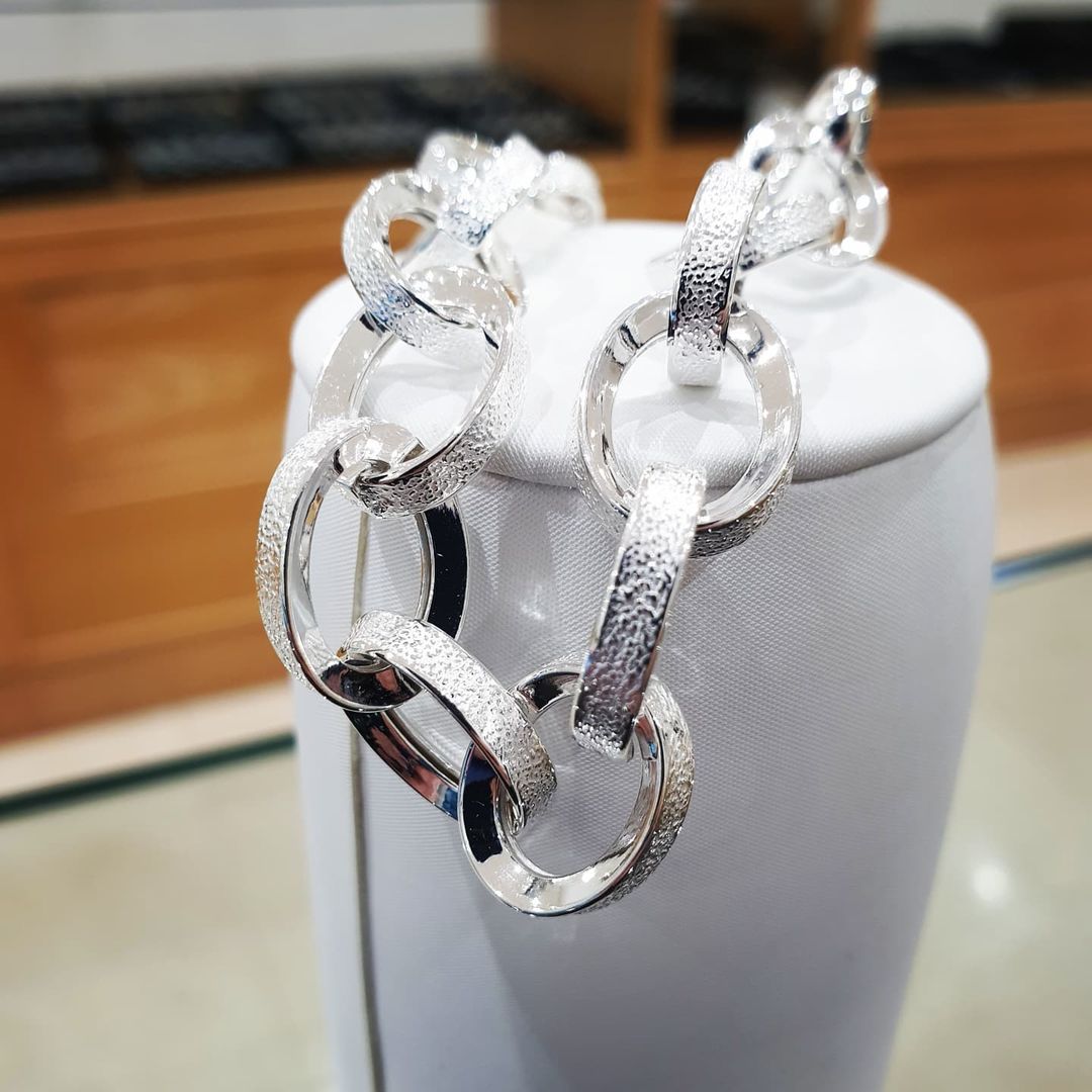 925 Sterling Silver Fancy Oval Link 7 inch Bracelet