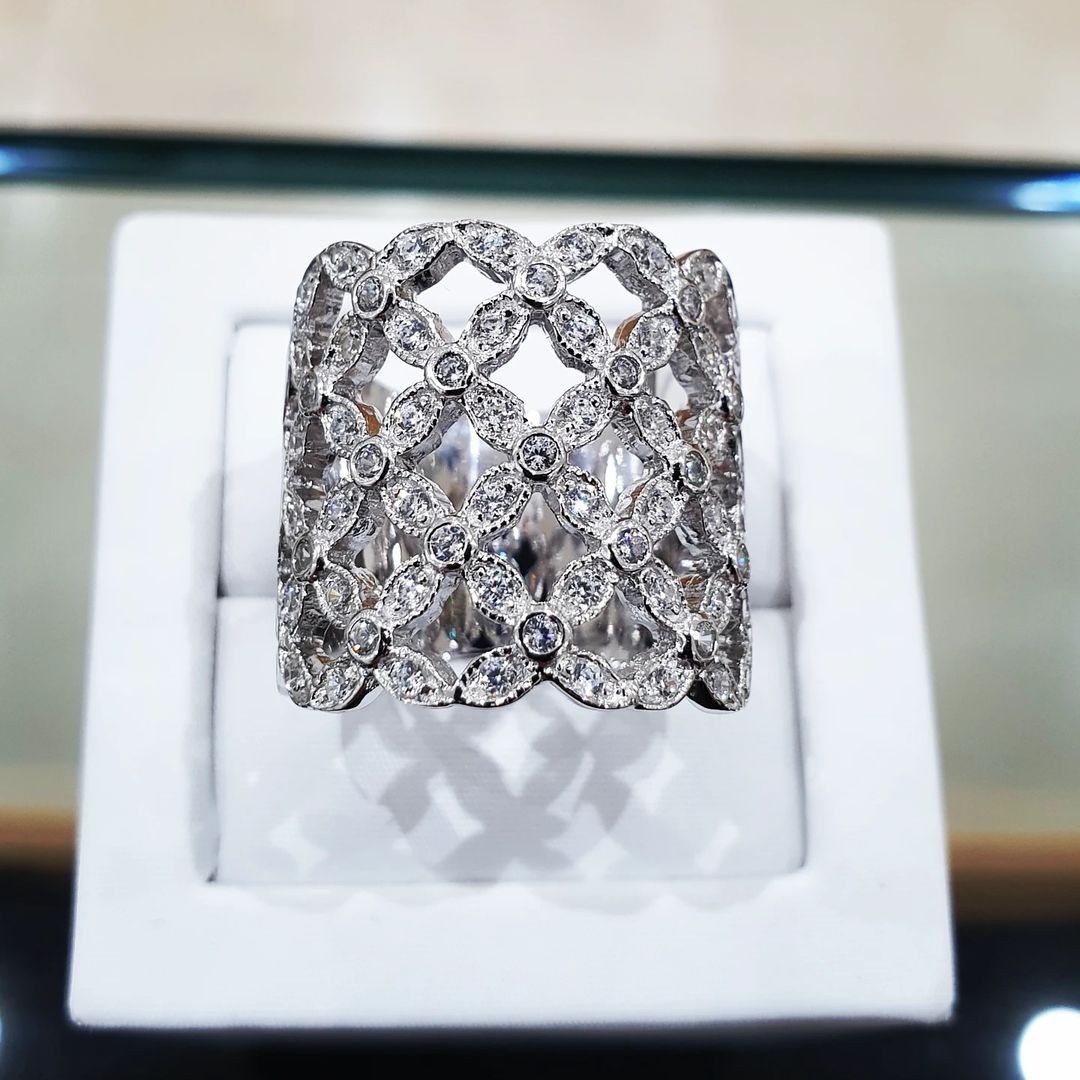 925 Sterling Silver Multi-Row Fancy Flower Cz Kiss Kiss Ring J-Jaz