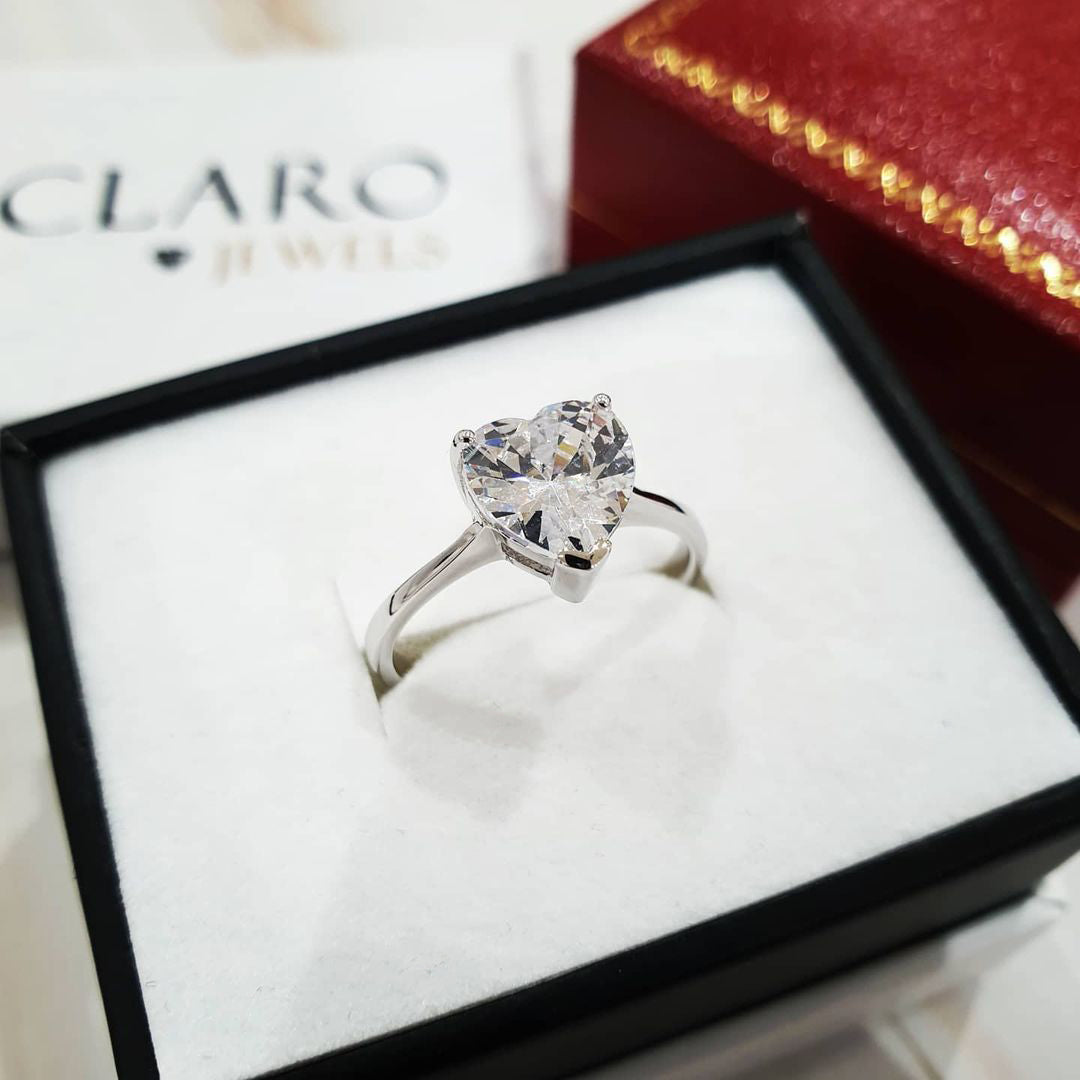 925 Sterling Silver Claw Set Heart Cut Cz Solitaire Ring