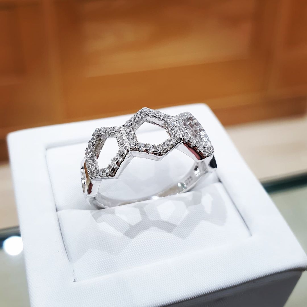 925 Sterling Silver Honeycomb Style Micro Pave Cz Silver Ring J-Jaz