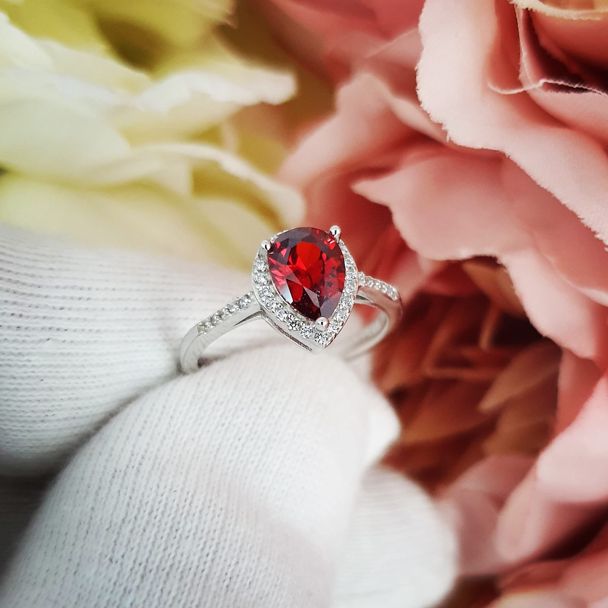 925 Sterling Silver Ruby Cz Tear Drop Halo Ring