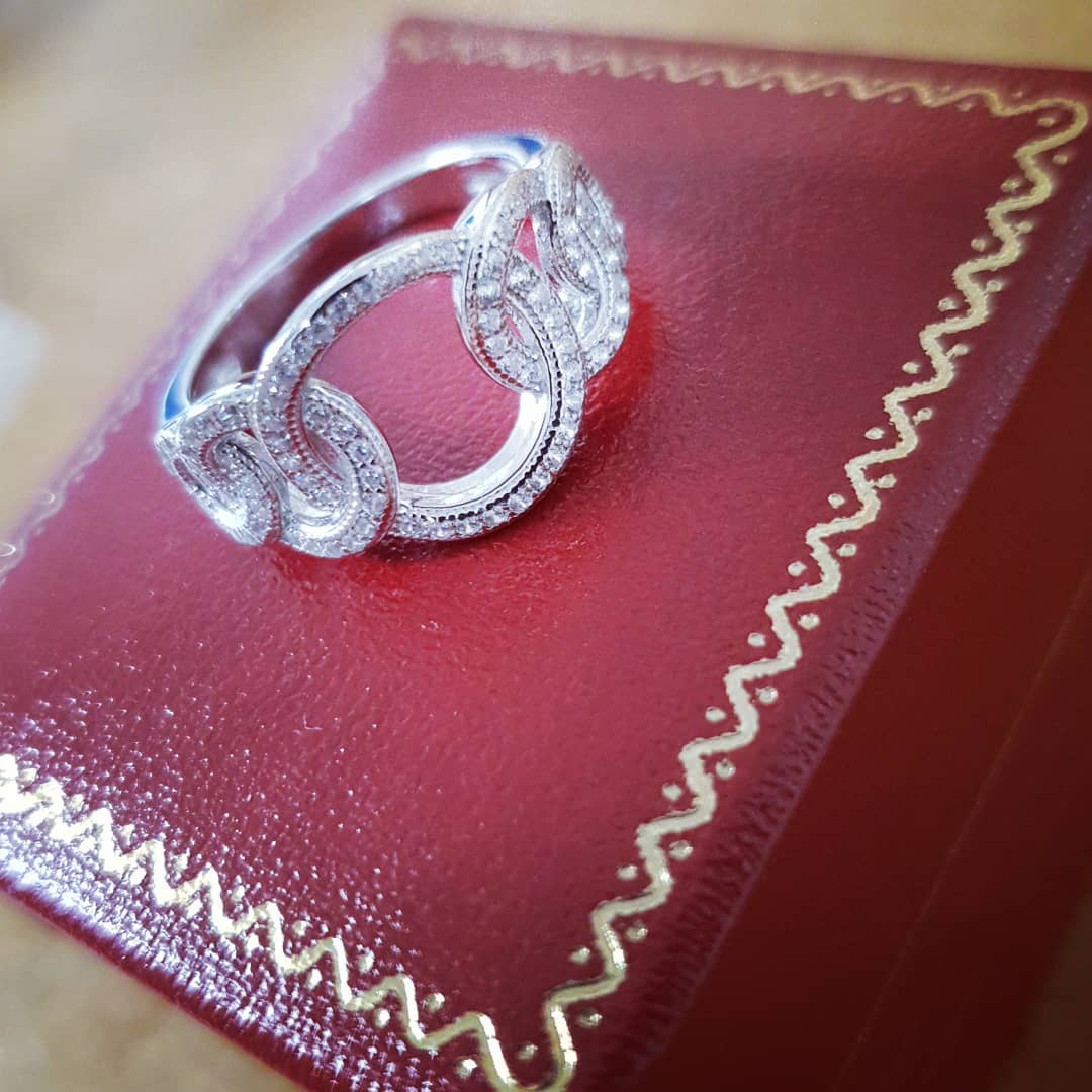 925 Sterling Silver Interlink Cz Ring