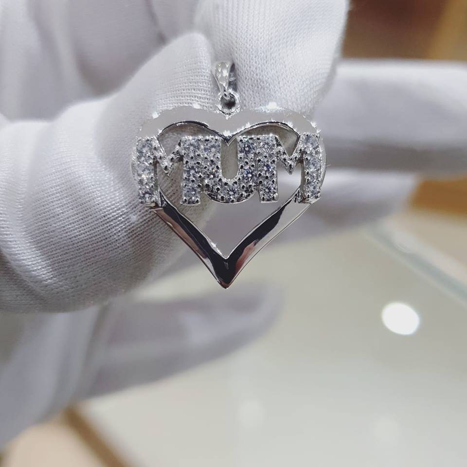 925 Sterling Silver Cz Heart Mum Pendant with Chain