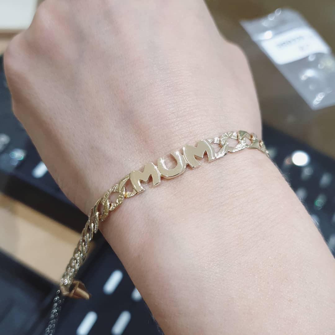 9ct Yellow Gold Casted Mum Bracelet