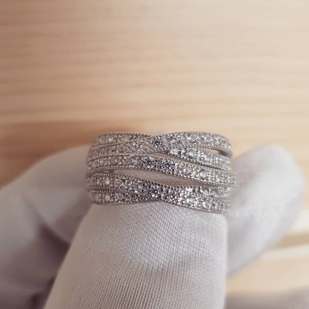 925 Sterling Silver Pave Set Fancy Crossover Cz Ring