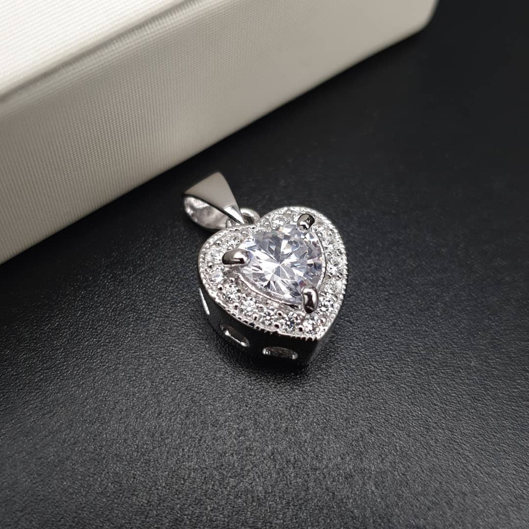 925 Cz Heart Necklace Elegant 925 Sterling Silver CZ Heart Pendant For Any Occasion main image 3
