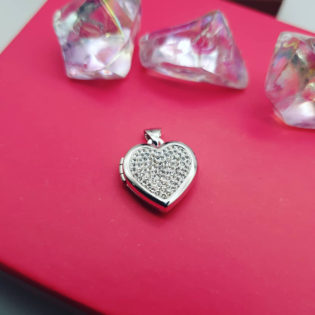 925 Sterling Silver Heart all Crystals Locket with Chain