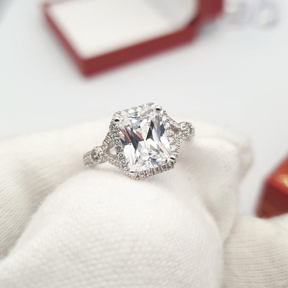 925 Sterling Silver Micro Pave' Emerald Cut Centre Cz Ring J-Jaz