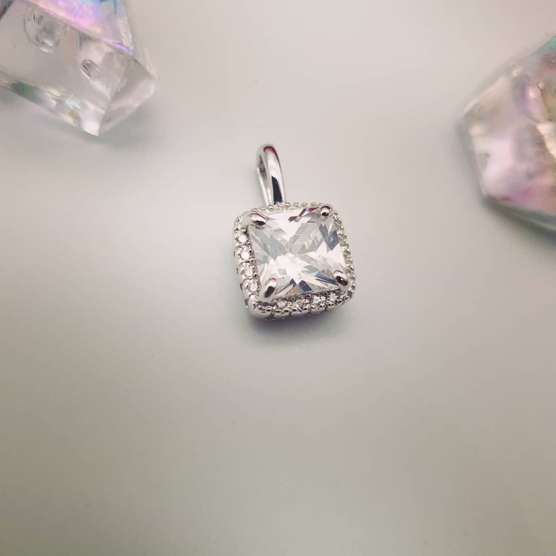 925 Sterling Silver Assher Cut Pendant with Chain