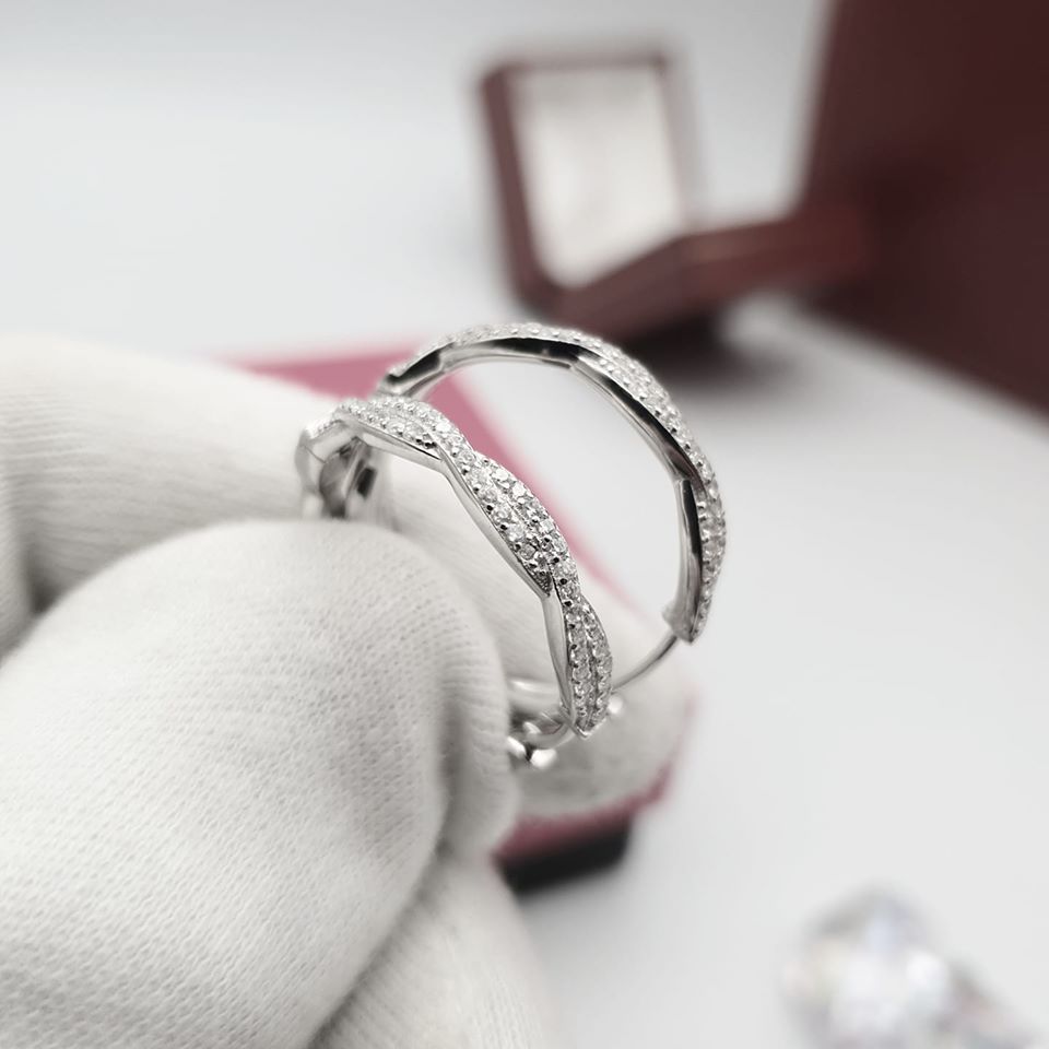 925 Sterling Silver 25mm Kiss Hoop Earrings - J Jaz