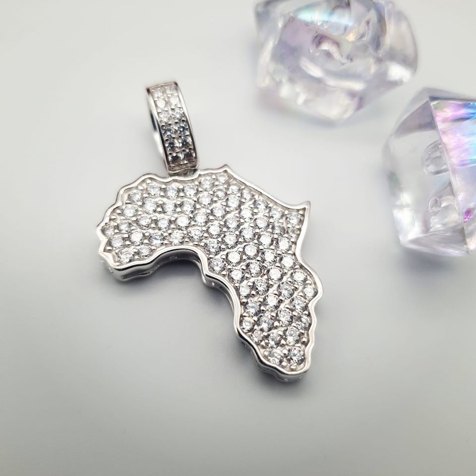 925 Sterling Silver Cz Africa Map Pendant with Chain