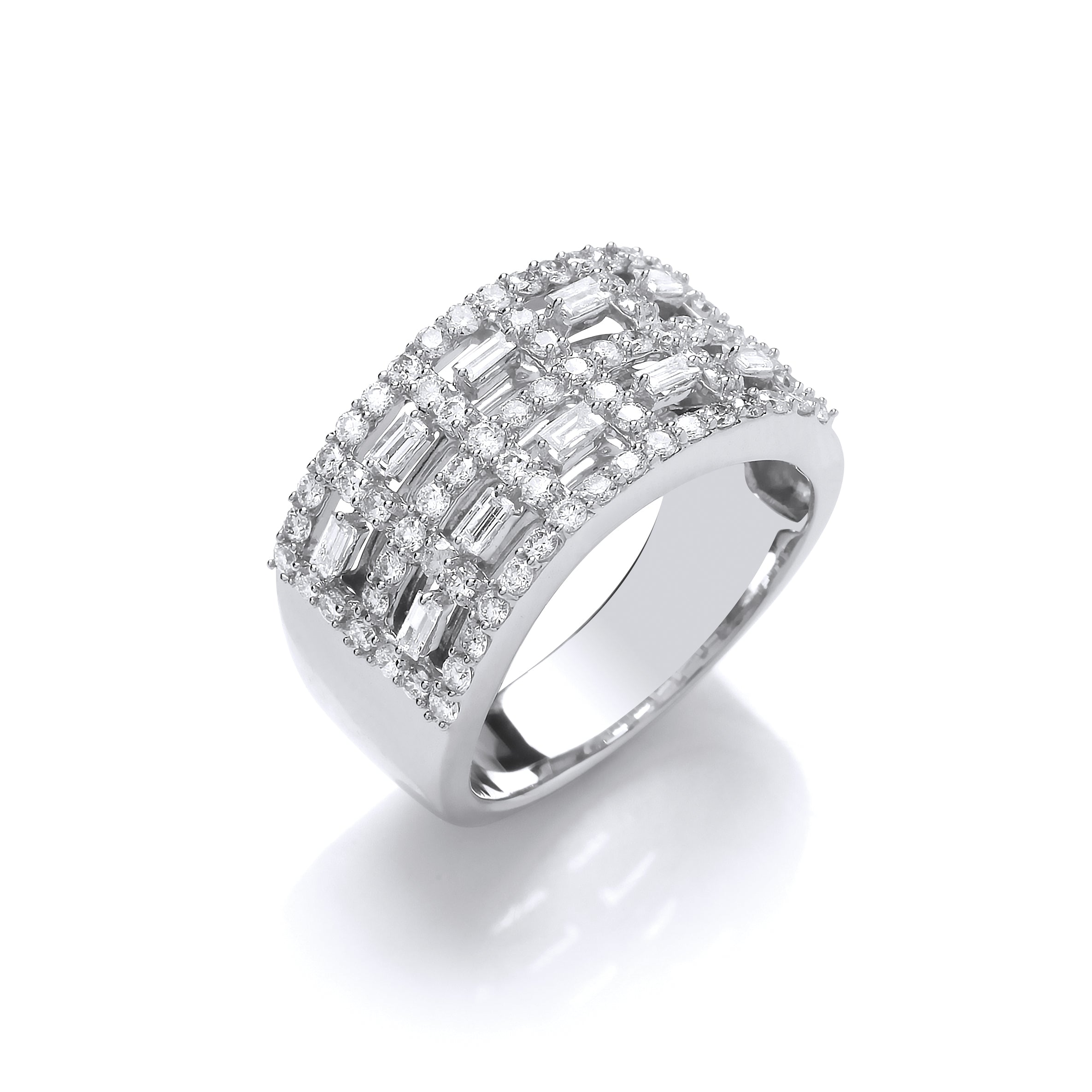 18ct White Gold Baguettes & Rd 1.00ct Diamond Dress Ring
