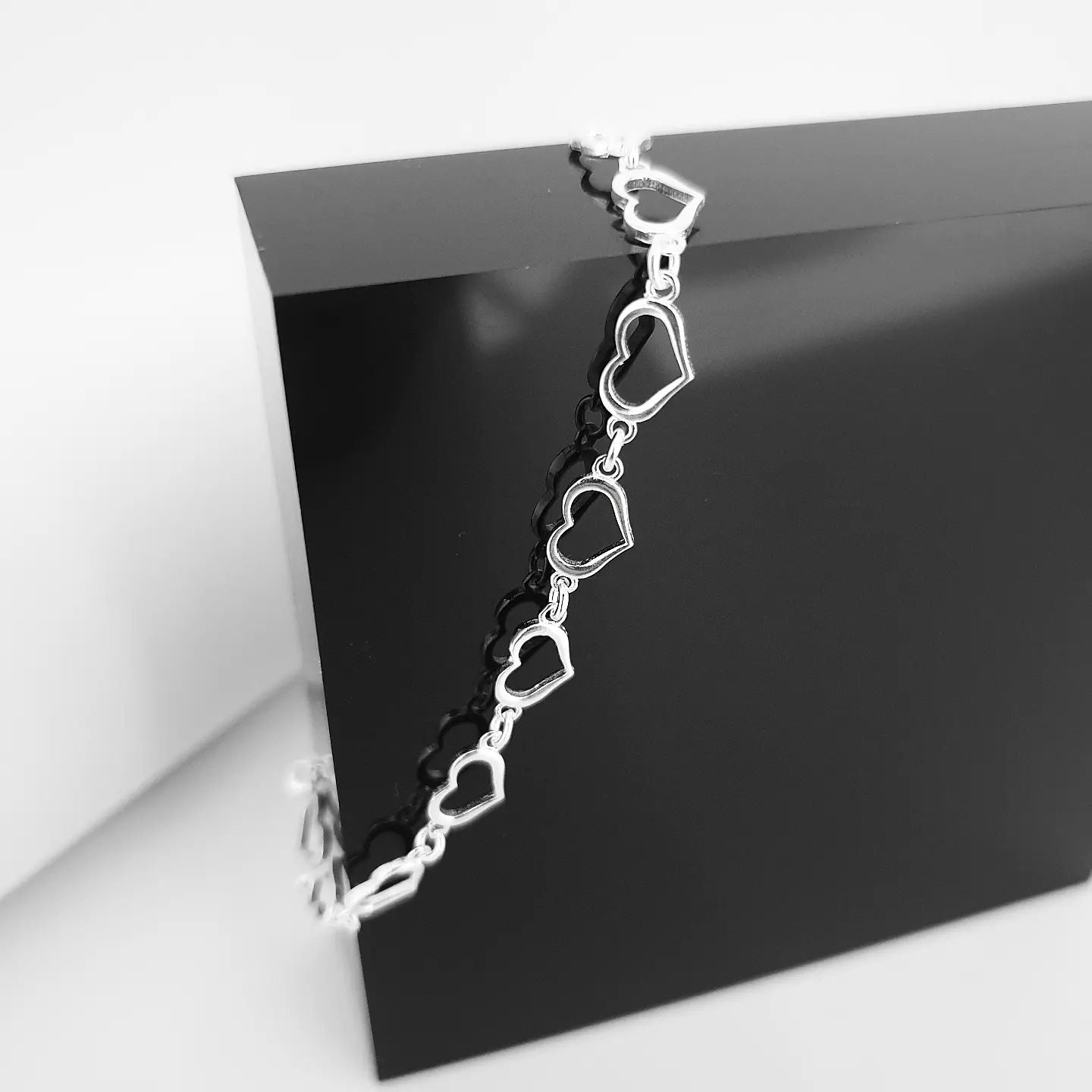 925 Sterling Silver Ladies Heart Link Bracelet