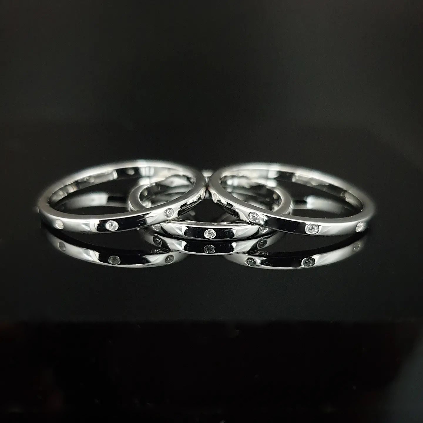 925 Sterling Silver Band with Stones all the way around