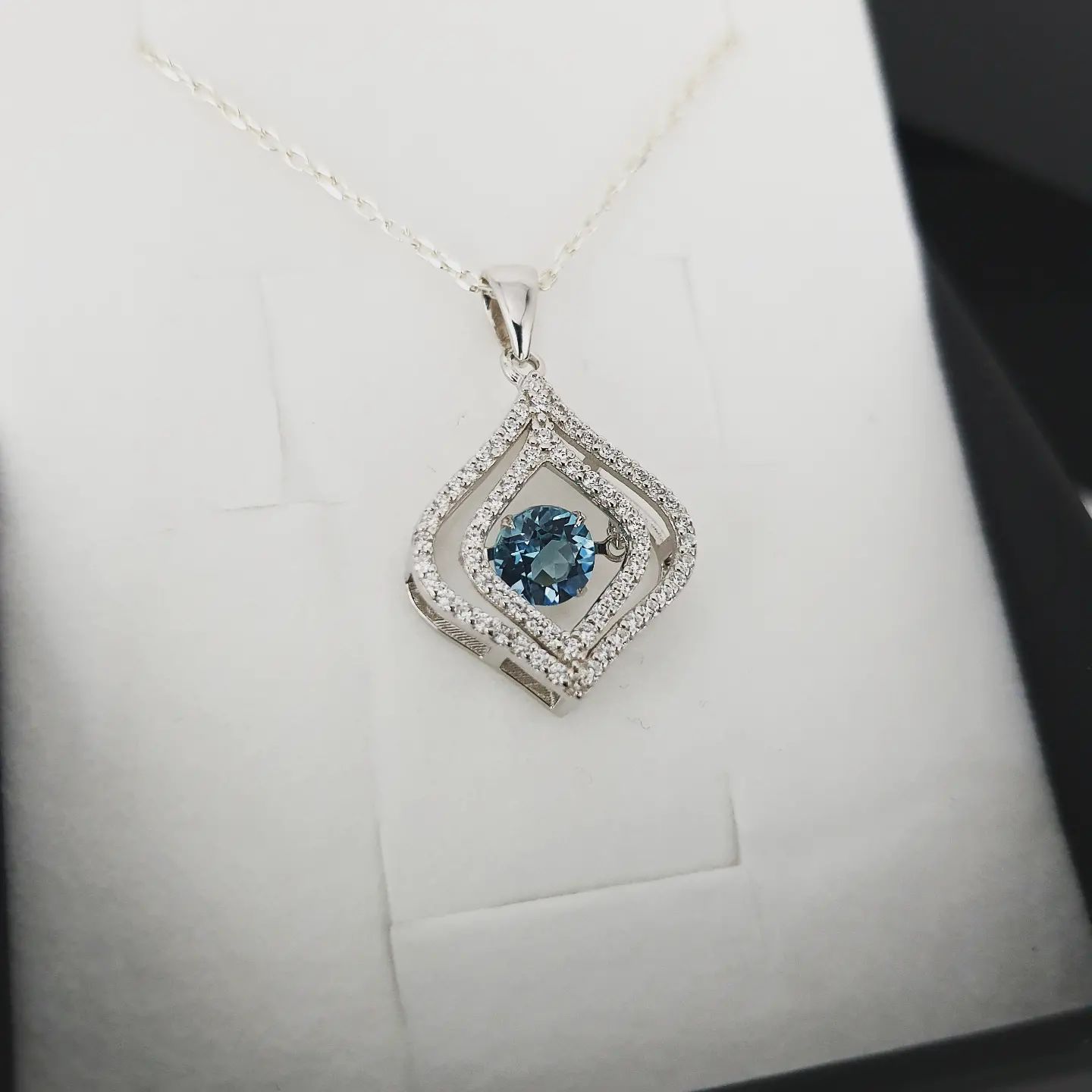 925 Sterling Silver Sapphire Cz Pendant with Hanging Shimmering Cz Stones with Chain