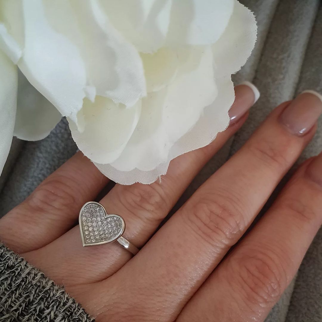 925 Sterling Silver Pave Set Heart Ring