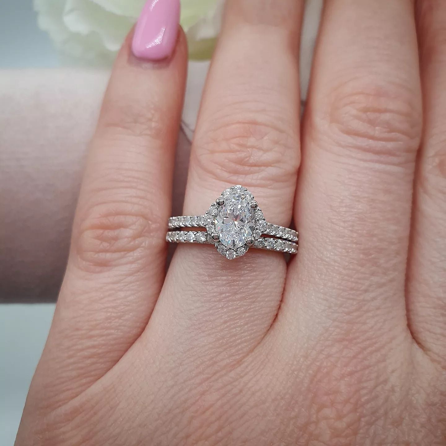 925 Sterling Silver Oval Halo Cz Ladies Ring Set