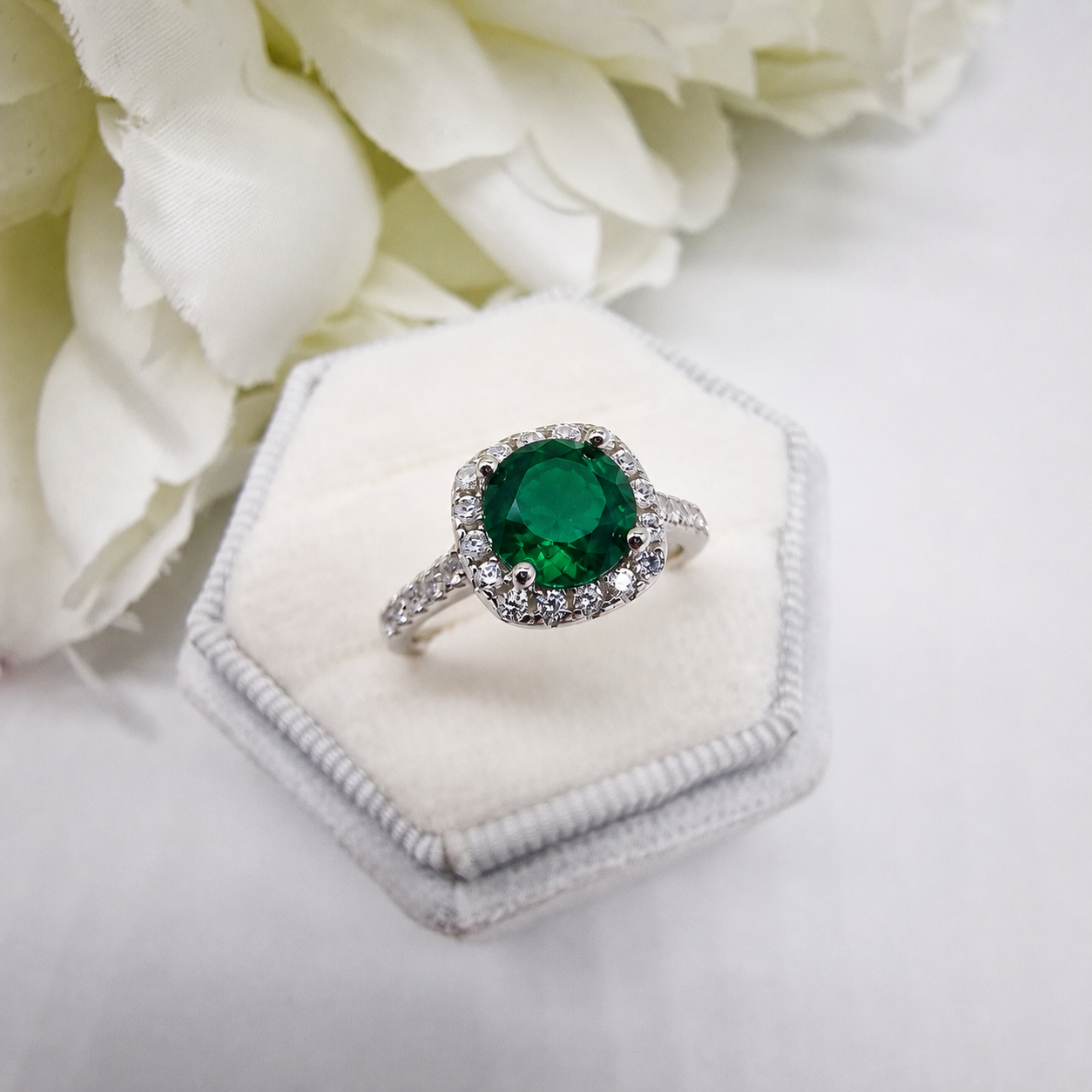 925 Sterling Silver Emerald Green Cubic Zirconia Halo Ring
