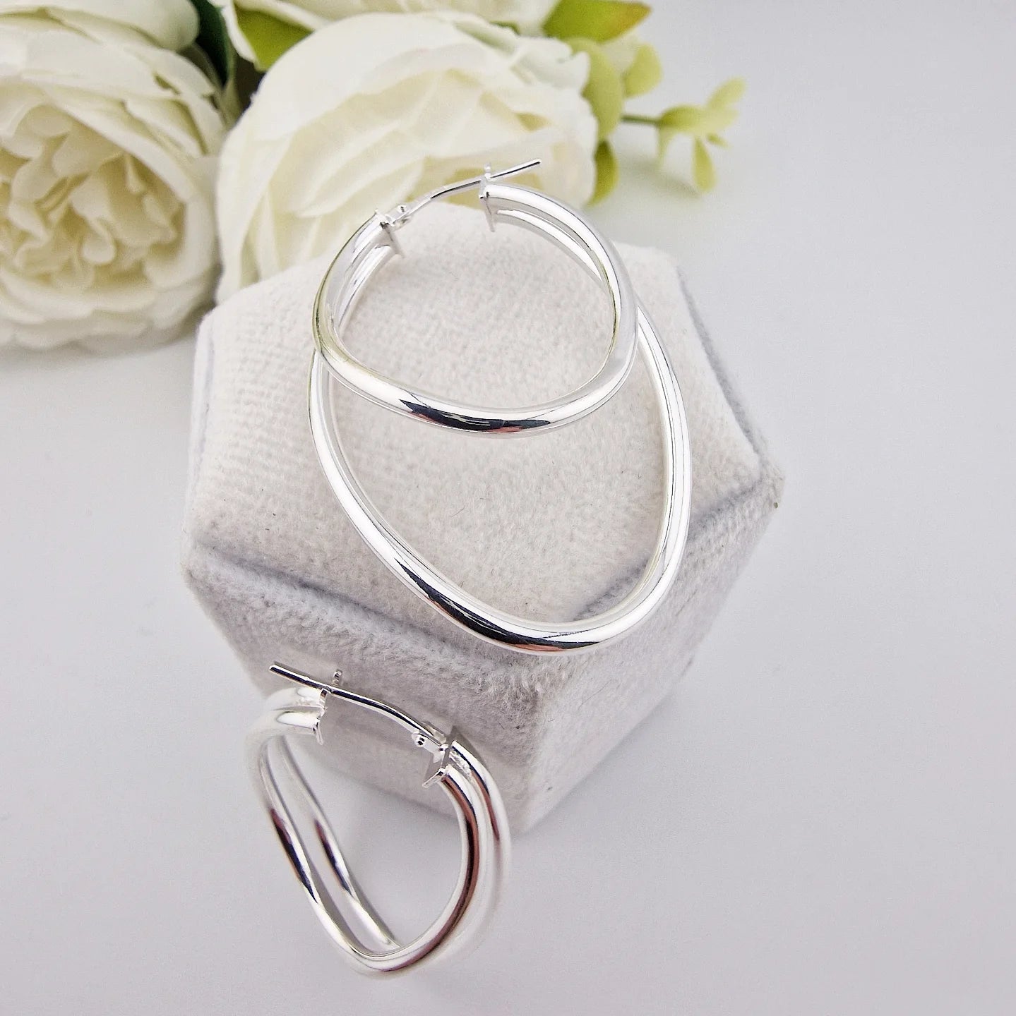 925 Sterling Silver Oval Shaped Double Hoop Earrings