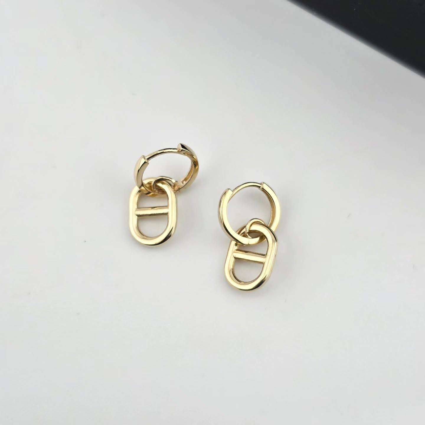 9ct Yellow Gold 10mm Sleepers with Link Charm Drop Earrings