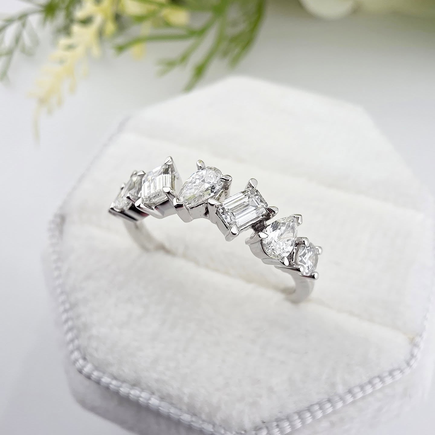 18ct White Gold 0.81ct Baguette, Pear & Round Cut Fancy Eternity diamond ring