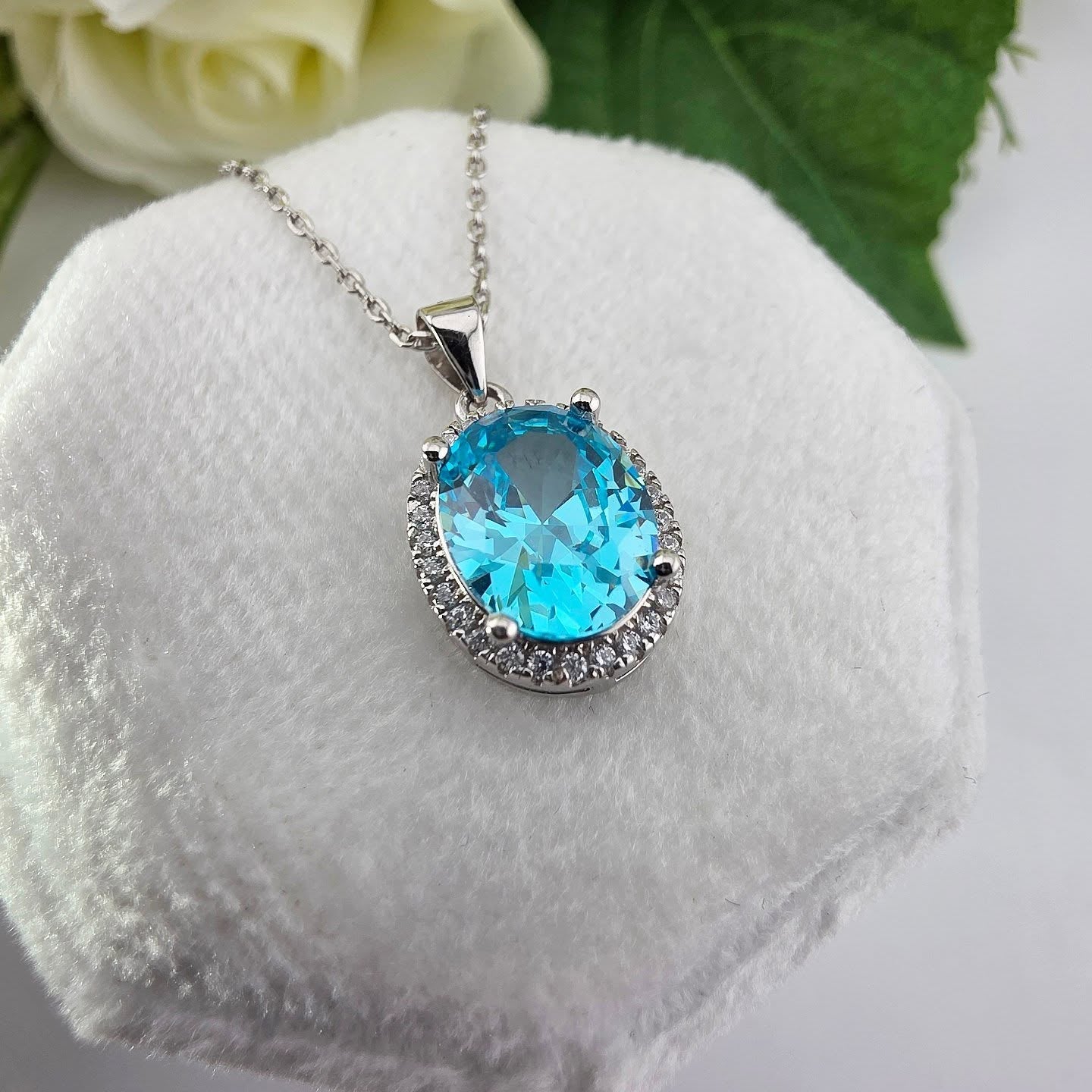 925 Sterling Silver Aqua Cz Oval Halo Pendant with Chain