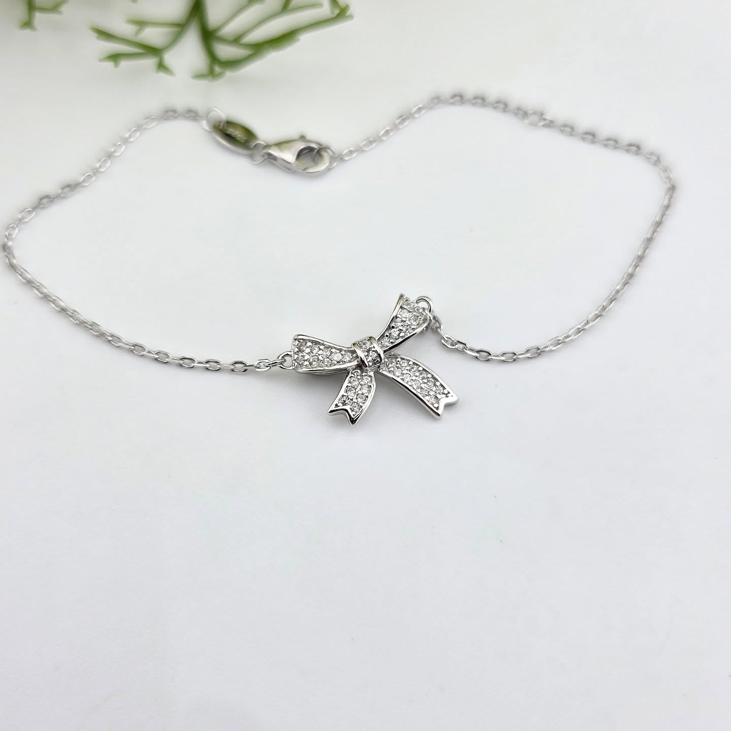 925 Sterling Silver Cz Bow Design Bracelet 7-8"