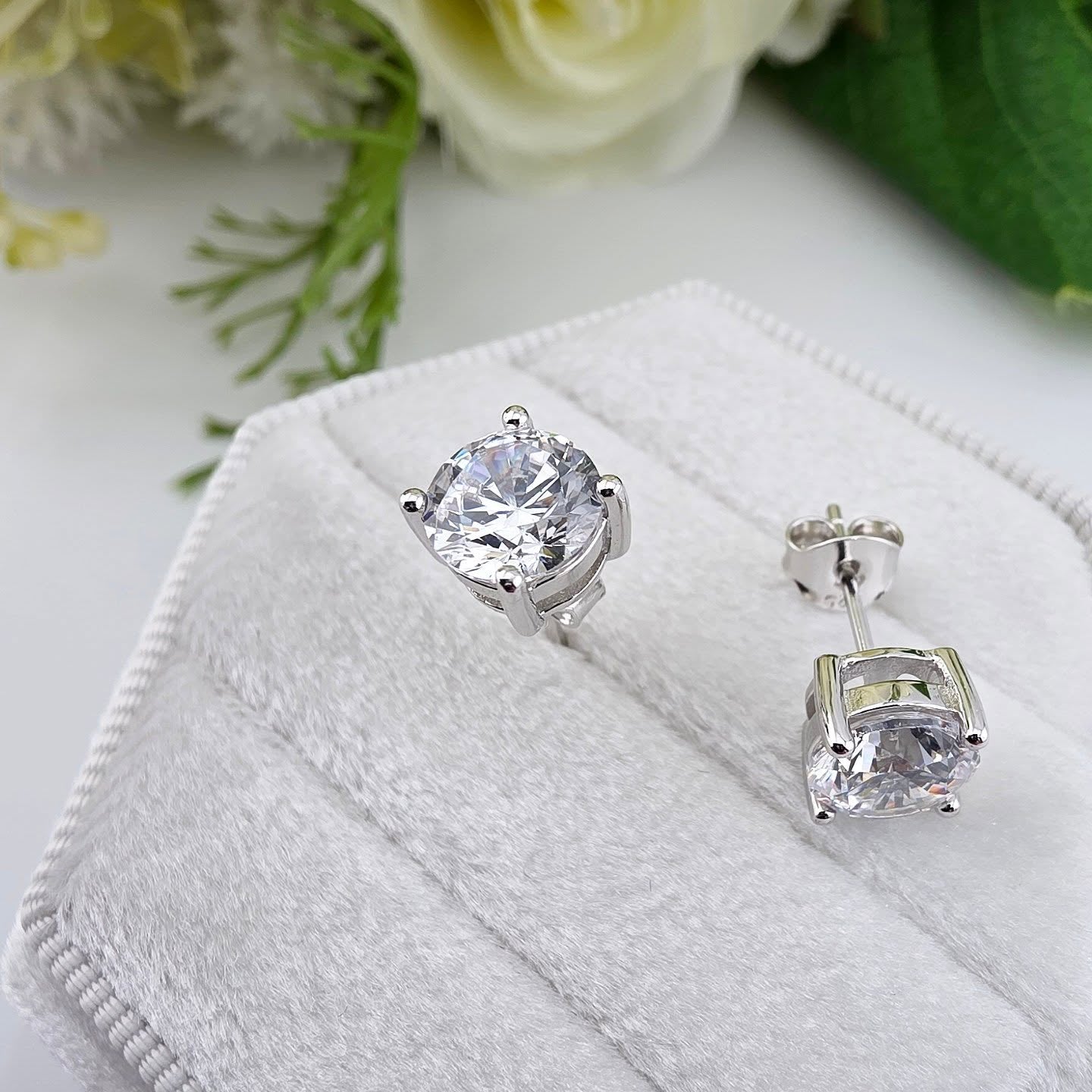 925 Sterling Silver 7mm Round CZ Stud Earrings