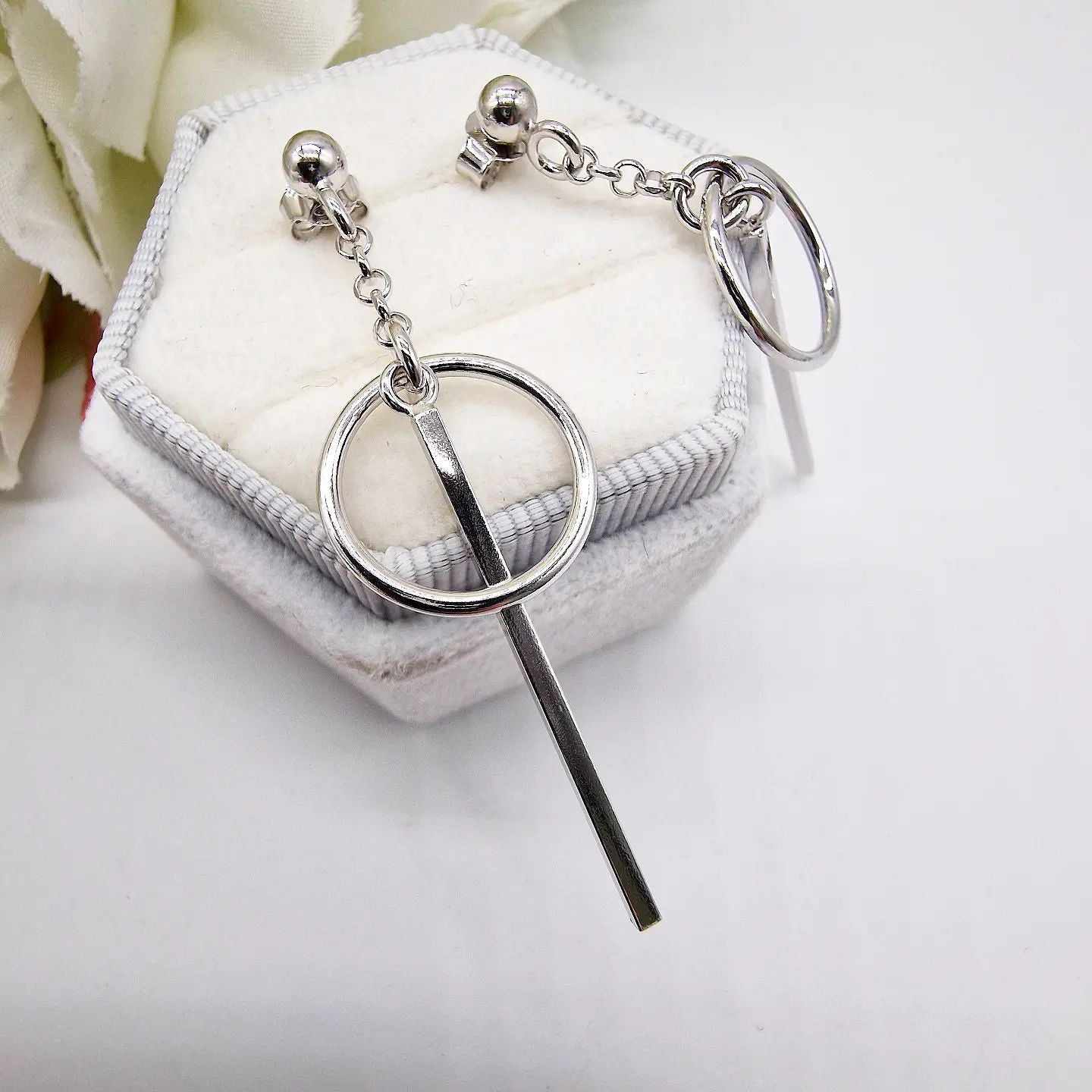 925 Sterling Silver Pin & Circle Drop Earrings