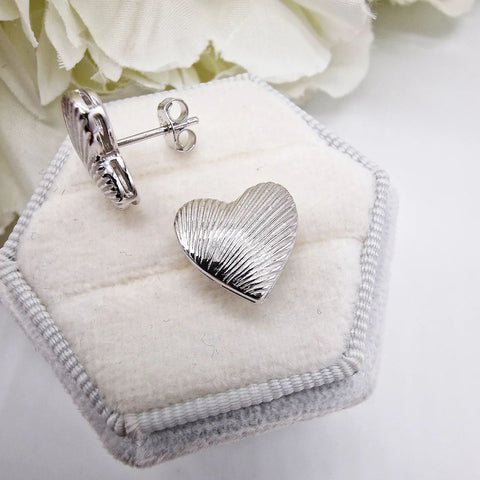 925 Sterling Silver Ribbed Finish Heart Stud Earrings