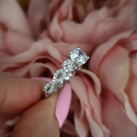 925 Sterling Silver Vintage Cz Trilogy Ring with Infinity Band