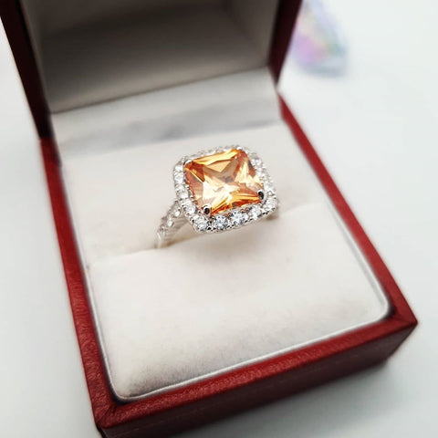 925 Sterling Silver Champagne Centre Cz Ring