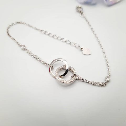 925 Sterling Silver Linked Circle Bracelet